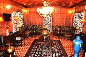 Swan Group Of Houseboats