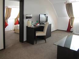 Optima Collection Kharkiv Hotel
