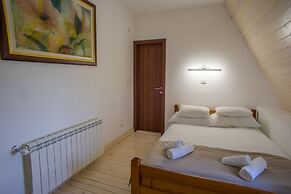 Polar Star Hotel