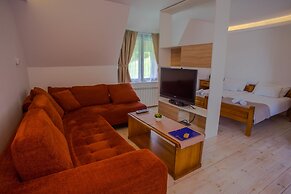 Polar Star Hotel