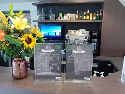 Best Western Les Aureliades