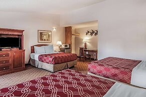 Econo Lodge Inn & Suites Madras