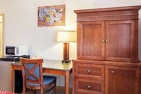 Econo Lodge Inn & Suites Madras