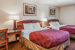 Econo Lodge Inn & Suites Madras