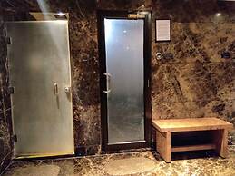 Vivanta Hyderabad, Begumpet