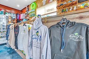 Captain Pips Marina & Hideaway