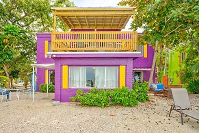 Captain Pips Marina & Hideaway