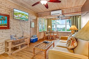 Captain Pips Marina & Hideaway