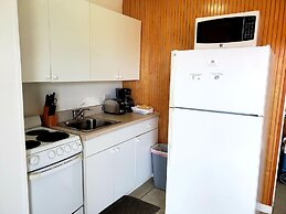 Captain Pips Marina & Hideaway