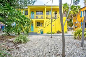 Captain Pips Marina & Hideaway