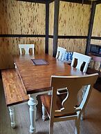 Captain Pips Marina & Hideaway