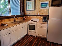 Captain Pips Marina & Hideaway