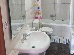 Hotel Playa de Quenxe