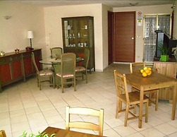 Bed & Breakfast Villa Mena