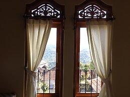 Meme Surung Homestay