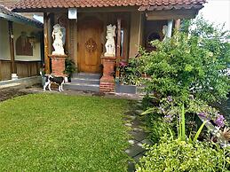 Meme Surung Homestay