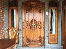 Meme Surung Homestay