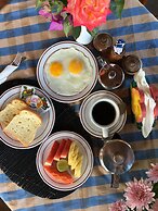 Meme Surung Homestay