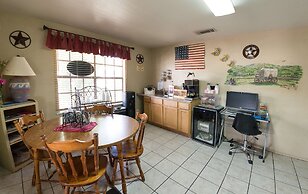 Americas Best Value Inn The Legends Inn