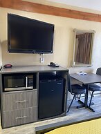 Americas Best Value Inn The Legends Inn