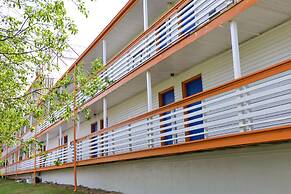 Americas Best Value Inn & Suites Branson - Near the Strip