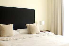 Art Suites & Gallery