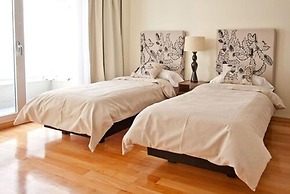 Art Suites & Gallery