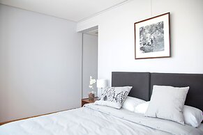 Art Suites & Gallery