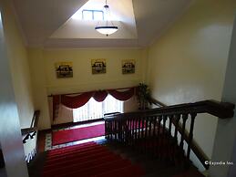 White Knight Hotel Intramuros