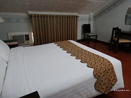 White Knight Hotel Intramuros