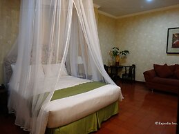 White Knight Hotel Intramuros