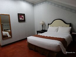 White Knight Hotel Intramuros