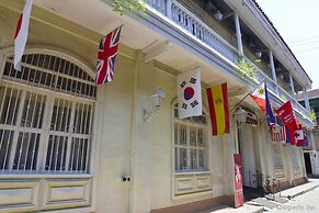 White Knight Hotel Intramuros