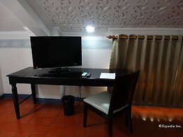 White Knight Hotel Intramuros