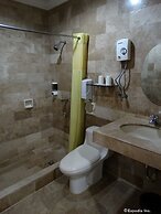 White Knight Hotel Intramuros