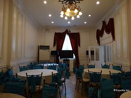 White Knight Hotel Intramuros