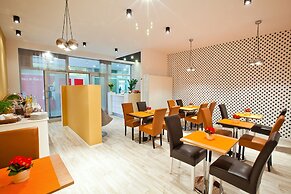 Platinum Apartments Aparthotel