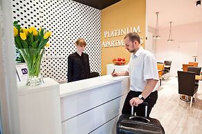 Platinum Apartments Aparthotel