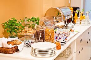 Platinum Apartments Aparthotel