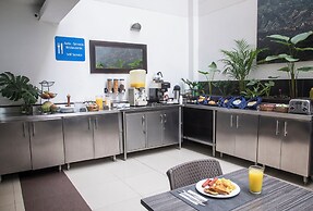Hotel Acqua Medellín