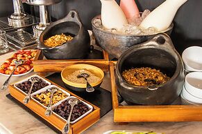 GHL Collection Armería Real Hotel