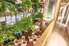 GHL Collection Armería Real Hotel