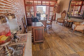 GHL Collection Armería Real Hotel