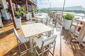 GHL Collection Armería Real Hotel