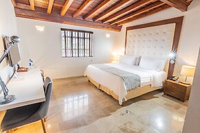 GHL Collection Armería Real Hotel