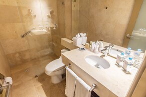 GHL Collection Armería Real Hotel