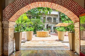 GHL Collection Armería Real Hotel