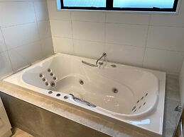 Southern Comfort Motel