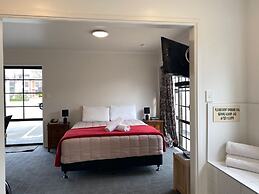 Southern Comfort Motel