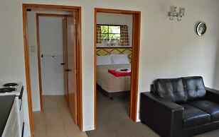 Southern Comfort Motel